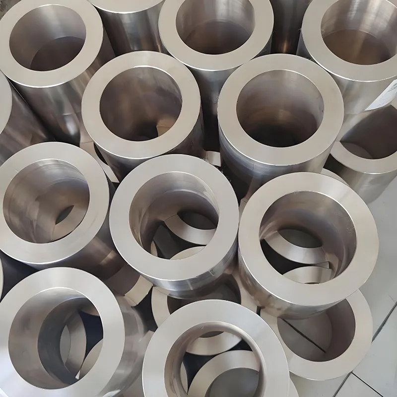 Відцентрове лиття